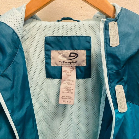 Girl’s Champion Venture Dry Lightweight Jacket Large - Picture 5 of 5